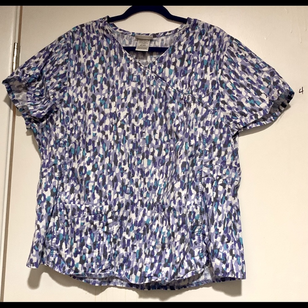 Scrubstar XL scrub top